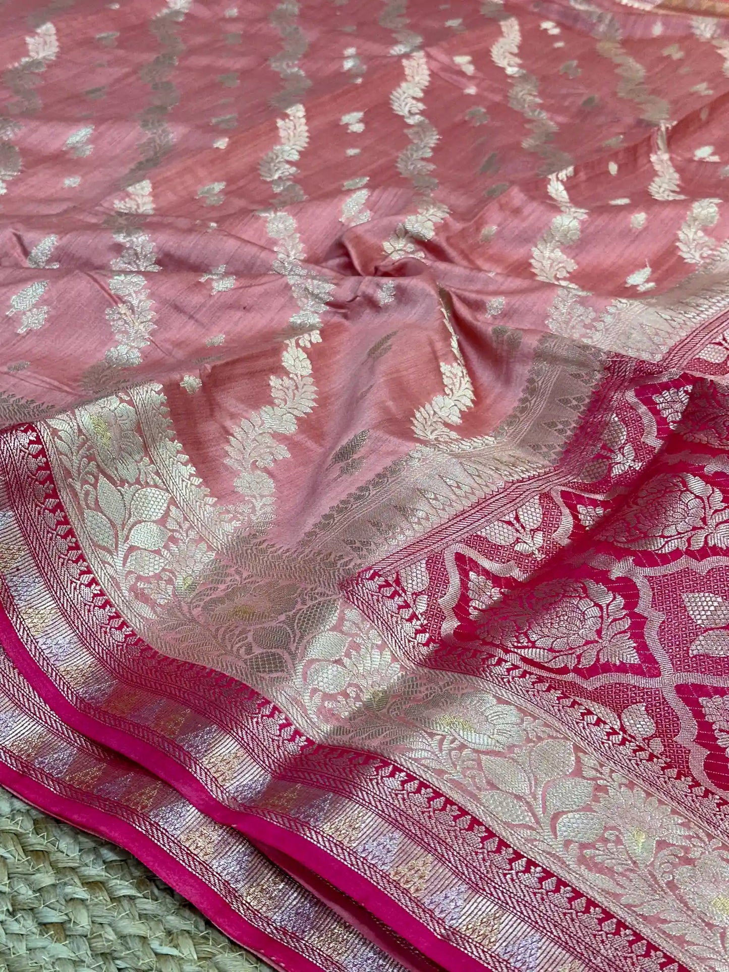 Dark Peach Leheriya Pure Chiniya Silk Banarasi Saree