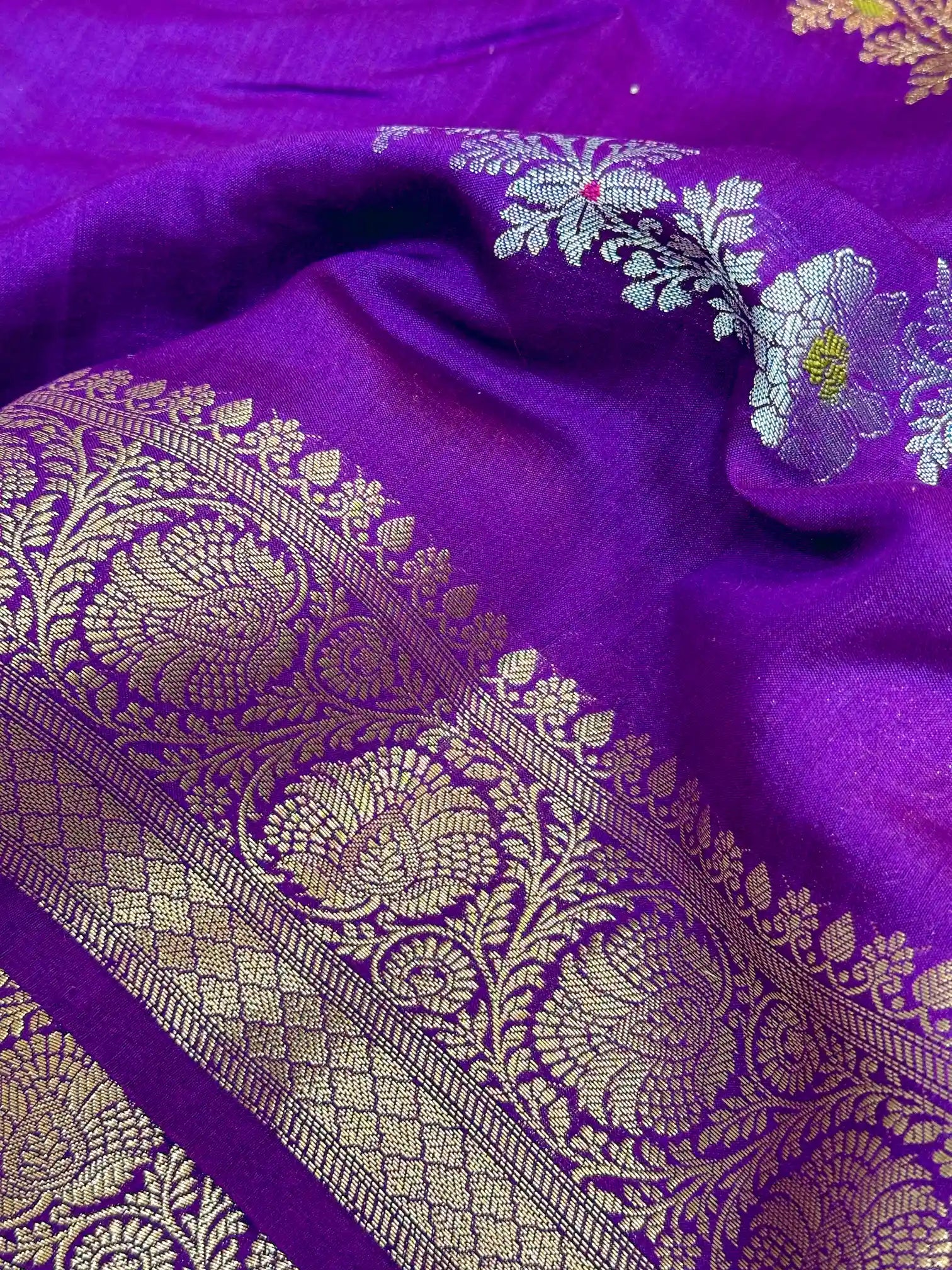 Deep Purple Meenakari Leheriya Chiniya Silk Saree