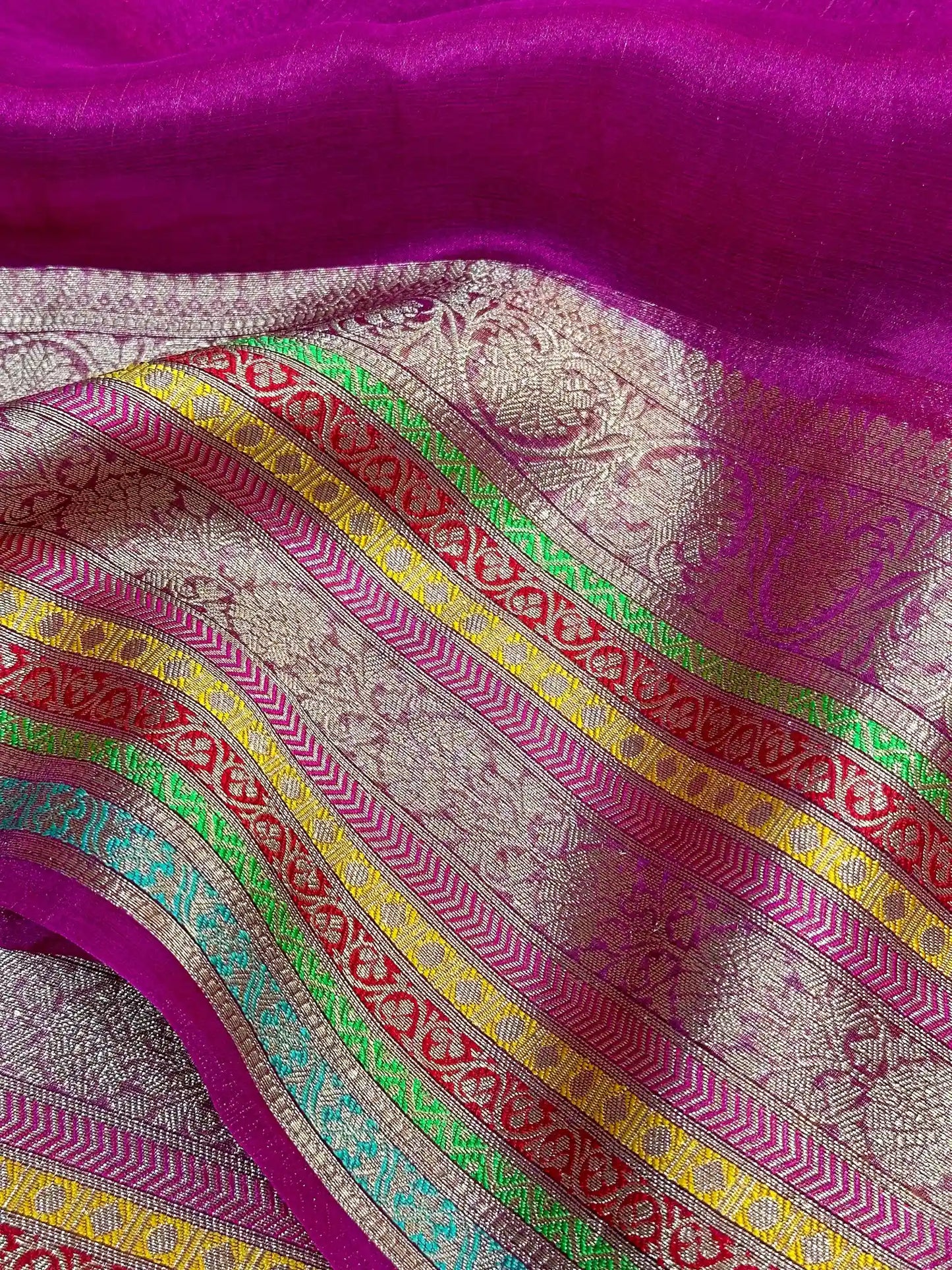 Majenta Pure Tissue Silk Banarasi Saree