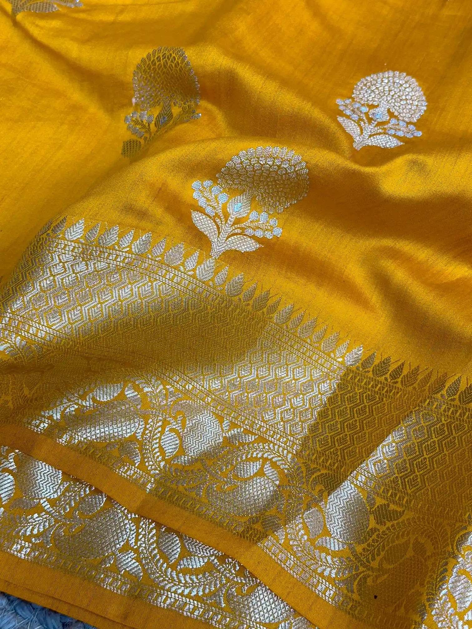 Mustard Yellow Chiniya Silk Traditional Banarasi Saree