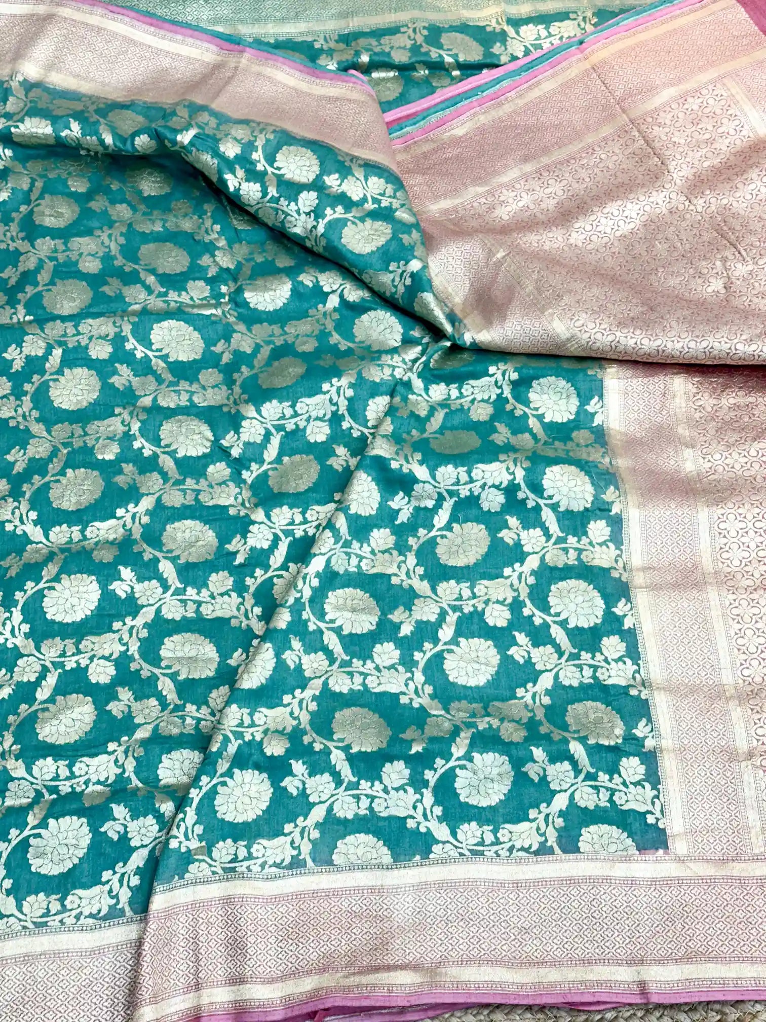 Sea Green Contrast Munga Silk Banarasi Saree